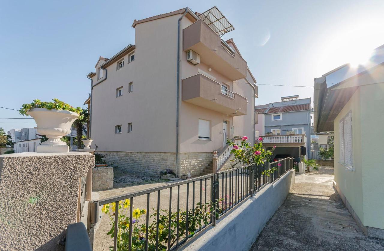 Apartments Rajka Vodice Esterno foto